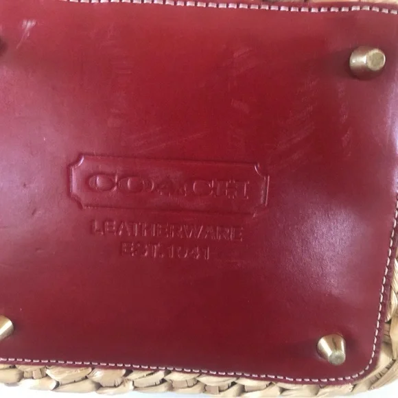 Ultra rare collectible Coach basket straw Tote Bag with Gold Accents XL - Picture 6 of 9